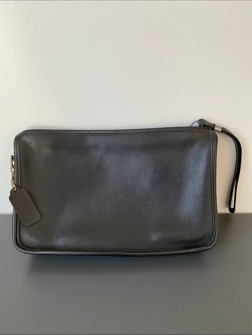 VTG ‘70s ‘80s Coach Glove-Tanned Cowhide Wristlet Clutch Bag Tag Made in USA
